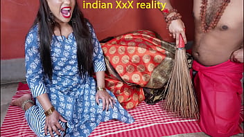 Indian Milf Stepmom’s Xxx Desires In Hindi