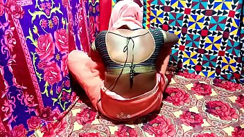 सासु माँ, तुम्हारा हर अंग मेरे दिल को बेक़ाबू कर देता है