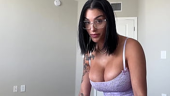 Sultry Stepmother’s Hands-on Cure For Relentless Self-pleasure