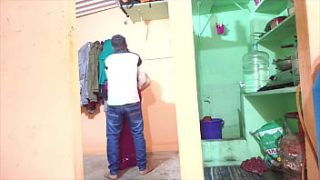 Bhanje Ne Apni Jawaan Mami Ki Gaand Todkar Chodkar Raat Bhar Chikaya