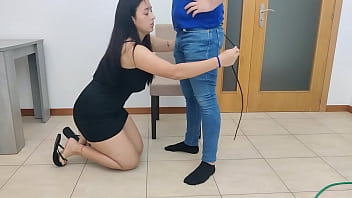 Voluptuous Stepmother Takes Intimate Measurements Of Her Friend’s Curves