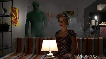 Alien’s Halloween Invasion: Lonely Housewife Gets A Deep, Otherworldly Probing