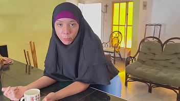 Seducing My Arab Muslim Stepmom By Playing With Her Hijab