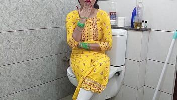 Desi Stepmom Gets Nasty With Her Stepson In The Bathroom—filthy Hindi Audio Included